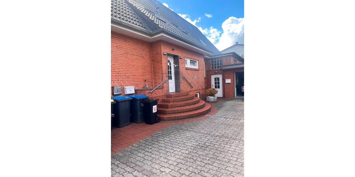 Mehrfamilienhaus, Wohnhaus Büdelsdorf - 9 Zimmer, 241 m&sup2;, 509.000&euro; | Angebot:27232122