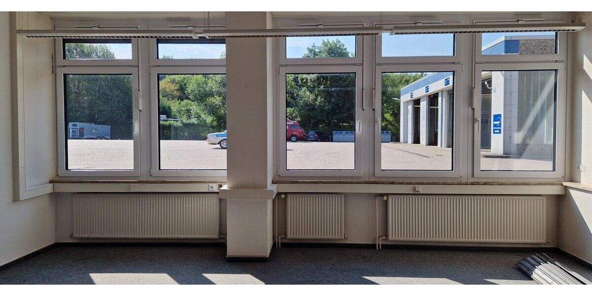 Gewerbeobjekt Kiel Gaarden-Süd - 1 Zimmer, 387 m&sup2;, 3.290&euro; | Angebot:23623669