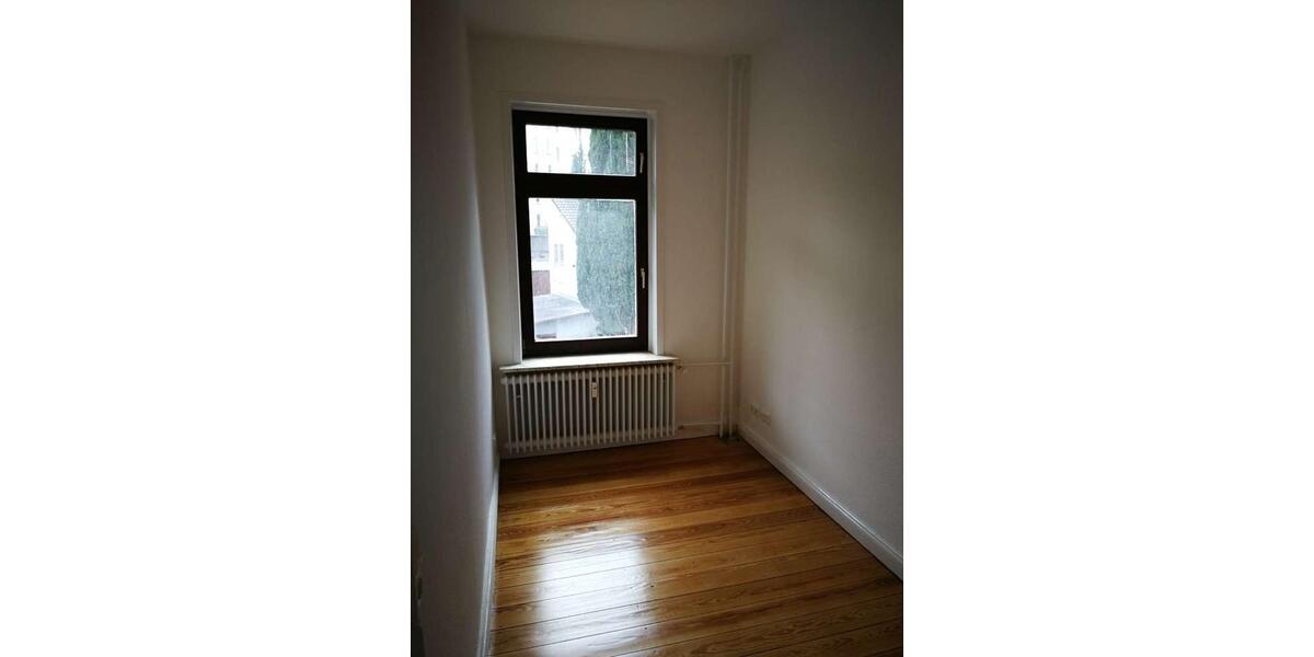 Etagenwohnung Kiel Gaarden-Ost - 3.5 Zimmer, 110 m&sup2;, 1.040&euro; | Angebot:26479625