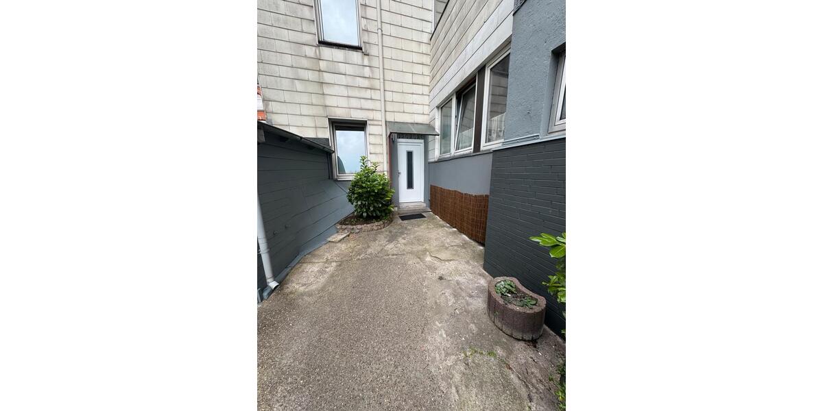 Einfamilienhaus Kiel Gaarden-Ost - 2 Zimmer, 2 m&sup2;, 1.300&euro; | Angebot:24806519