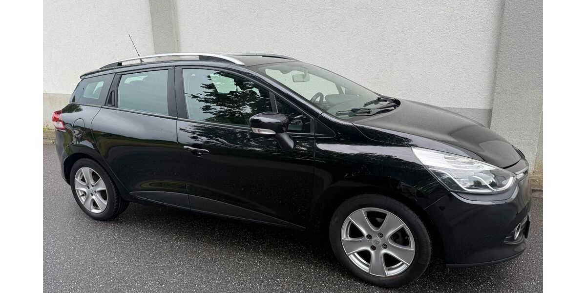 Renault Clio 150.246 km 5.300 &euro; Neumünster 24536
