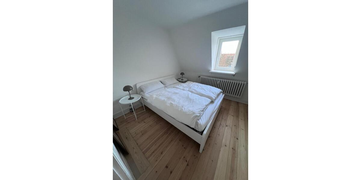 Dachgeschoßwohnung Altenholz - 3.5 Zimmer, 110 m&sup2;, 1.950&euro; | Angebot:24794917