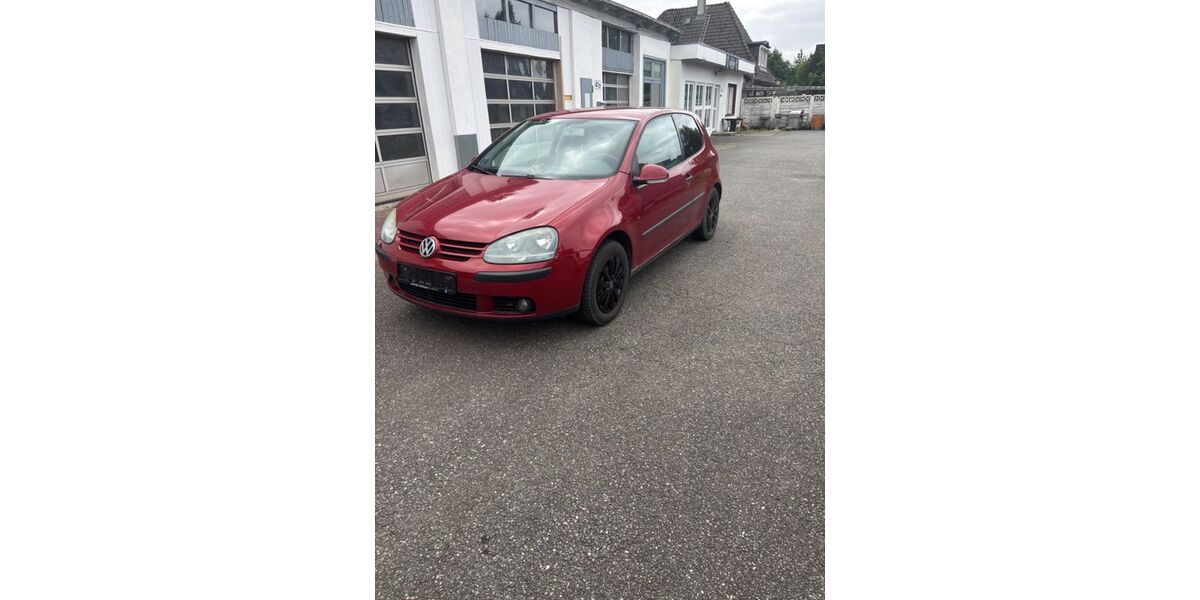VW Golf 222.072 km 2.300 &euro; Eckernförde 24340