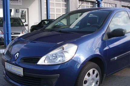 Renault Clio 184.500 km 3.333 &euro; Kiel 24145