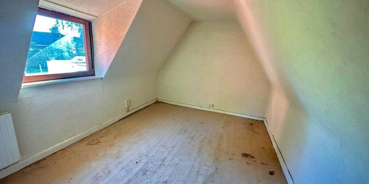 Einfamilienhaus Plön - 6 Zimmer, 160 m&sup2;, 199.000&euro; | Angebot:25698302