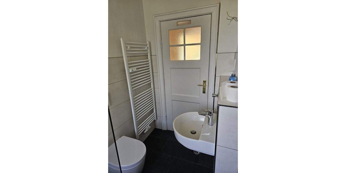 schöne, modernisierte 3 Zimmer Altbauwohnung mit Balkon 3 zimmer