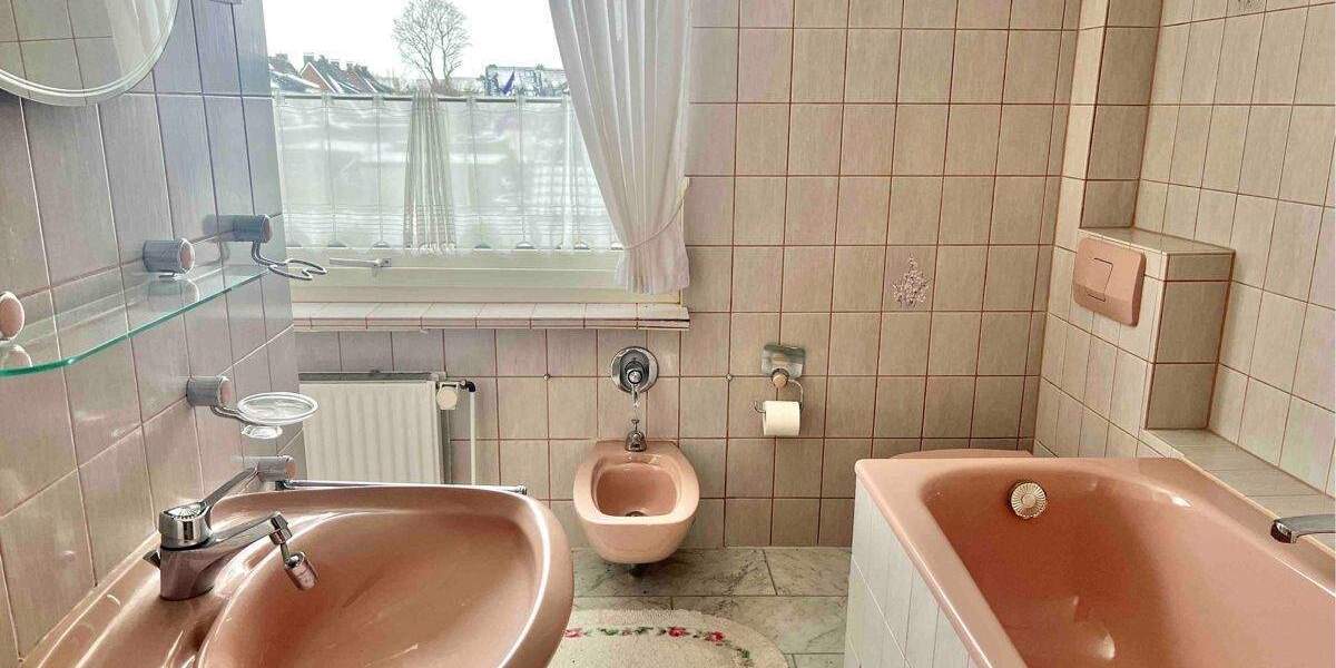 Doppelhaushälfte Neumünster / Einfeld Einfeld - 3 Zimmer, 90 m&sup2;, 235.000&euro; | Angebot:24989949