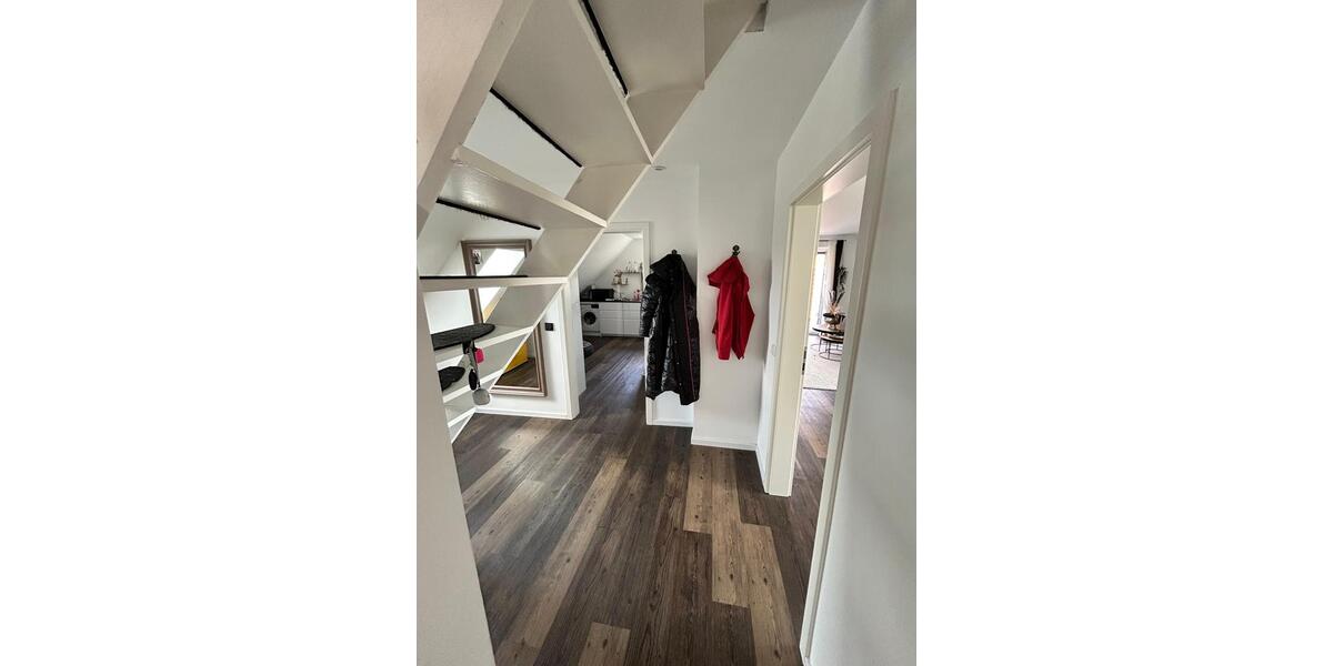 Dachgeschoßwohnung Schwentinental Klausdorf - 4 Zimmer, 115 m&sup2;, 1.700&euro; | Angebot:26664991