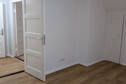 Wohnglück im Dachgeschoss 1 zimmer