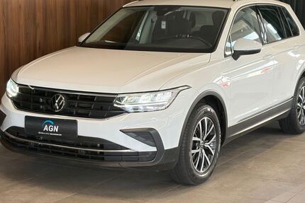VW Tiguan 64.990 km 23.980 &euro; Neumünster 24536