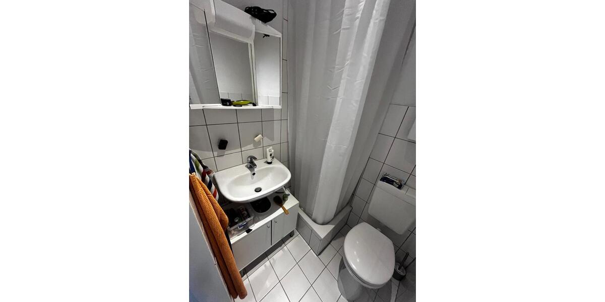 Etagenwohnung Kiel Gaarden-Ost - 2 Zimmer, 48 m&sup2;, 590&euro; | Angebot:26429256