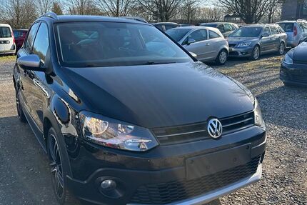 VW Polo 124.000 km 6.450 &euro; Kiel 24145