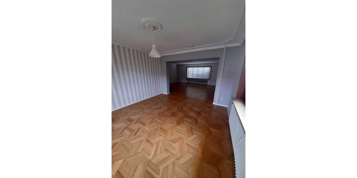 Hochwertiges Mehrfamilienhaus Gute Verkehrsanbindung Nähe Naherholungsgebiet 9 zimmer