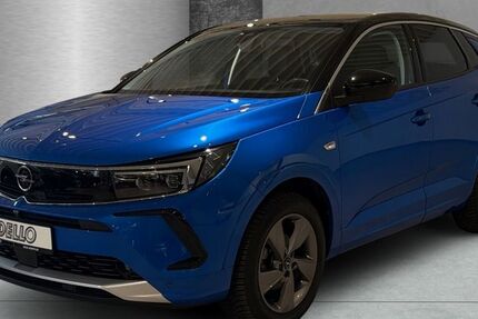 Opel Grandland (X) 33.346 km 23.980 &euro; Neumünster 24536