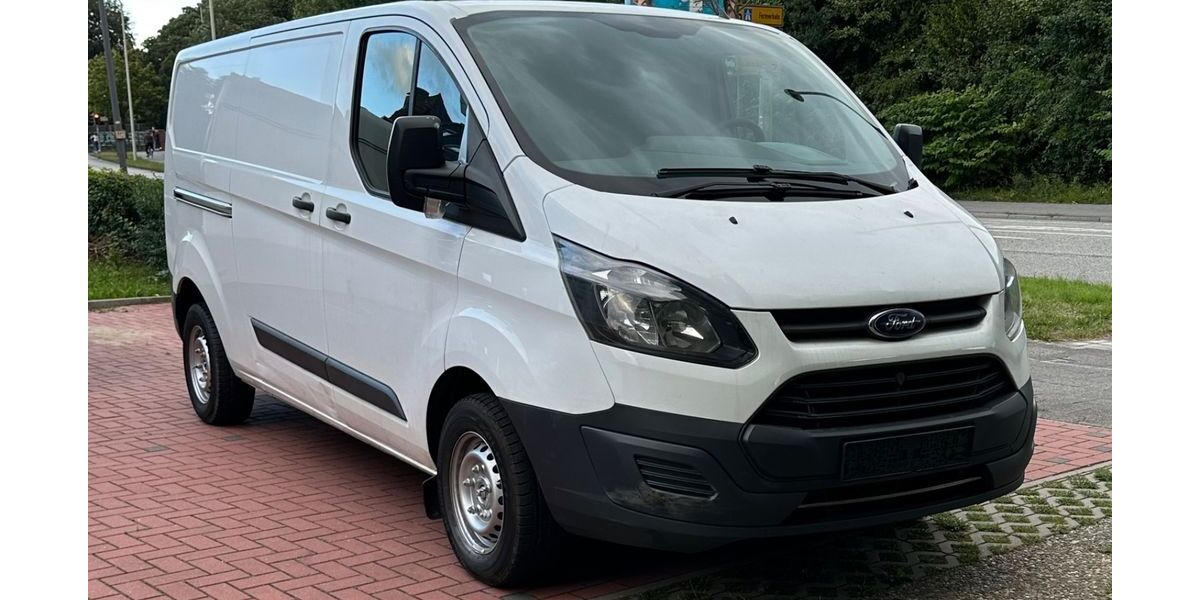 Ford Transit Custom 220.647 km 10.850 &euro; Kiel 24114