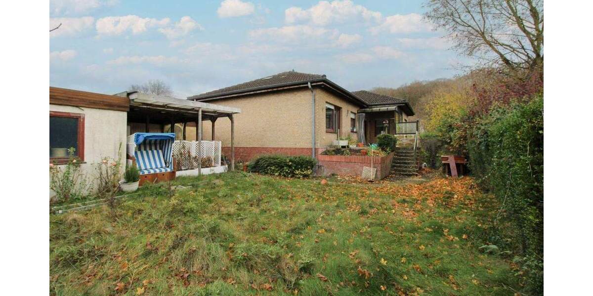 Einfamilienhaus mit Vollkeller und Sauna in Altenholz-Klausdorf - renovierungsbedürftig 4 zimmer