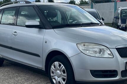 Skoda Fabia 102.930 km 3.990 &euro; Neumünster 24536