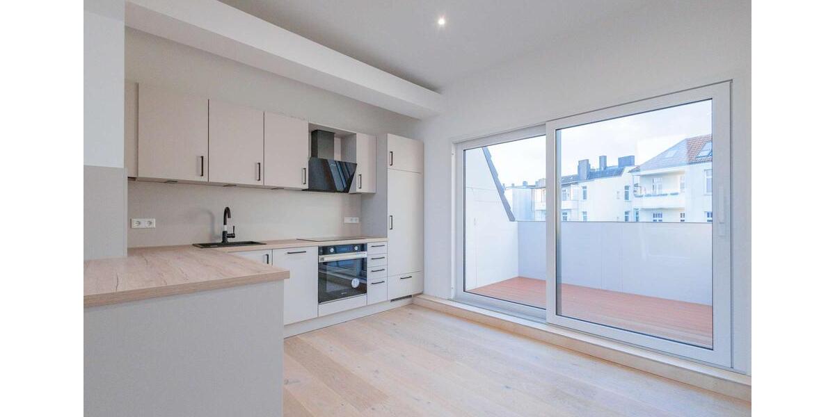 Dachgeschoßwohnung Kiel - 2 Zimmer, 85 m&sup2;, 1.615&euro; | Angebot:25397518