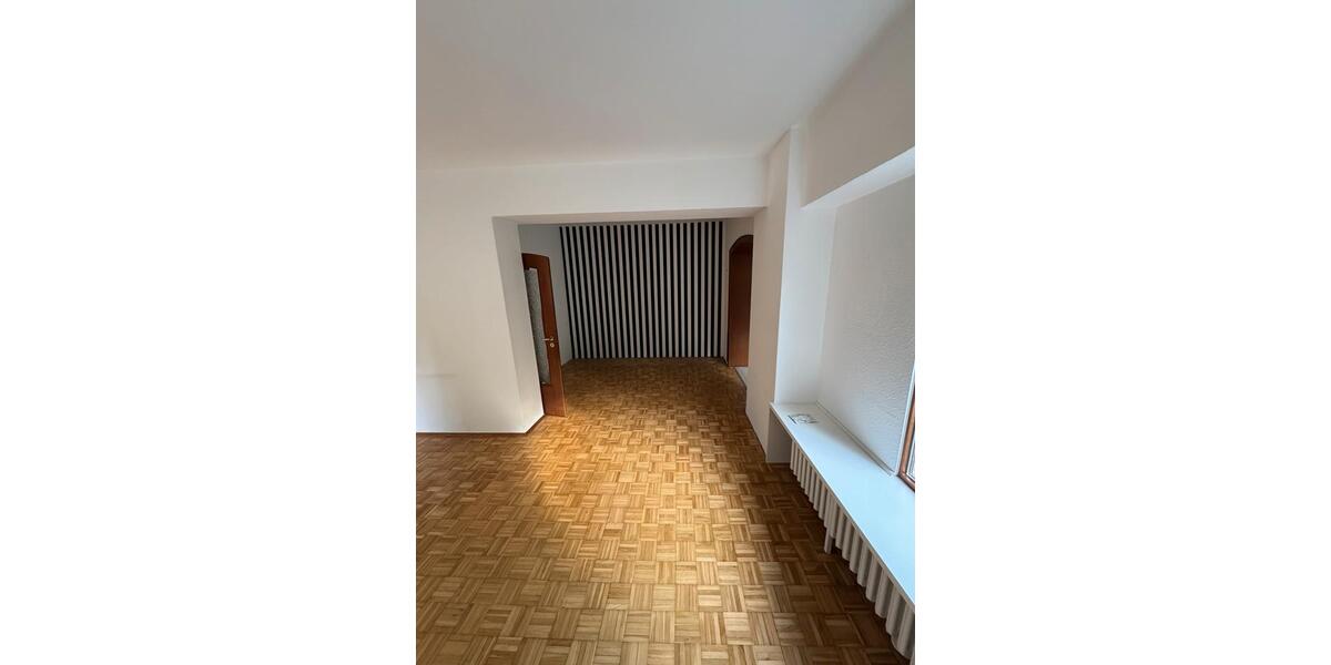 Reihenhaus Kiel Blücherplatz - 6 Zimmer, 130 m&sup2;, 1.600&euro; | Angebot:26665826