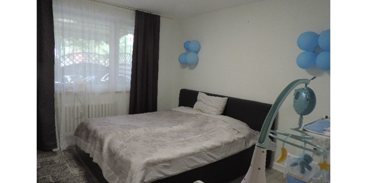 Gut aufgeteilte Wohnung mit Terrasse in 24539 Neumünster 3 zimmer