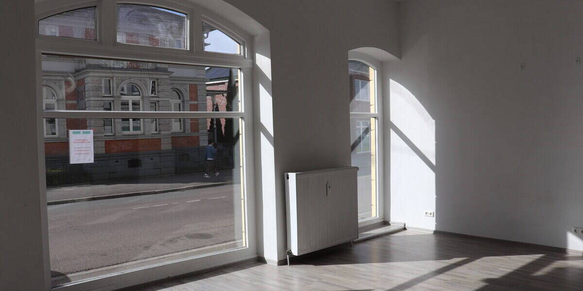 Gewerbeobjekt Neumünster Innenstadt - 2 Zimmer, 53 m&sup2;, 600&euro; | Angebot:25926388