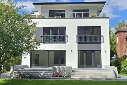 Wohnung Kiel Blücherplatz - 5 Zimmer, 190 m&sup2;, 3.800&euro; | Angebot:25753580