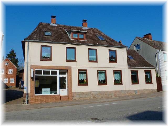 Einzelhandel in Preetz 420 € 32.5 m²