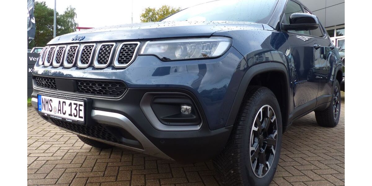 Jeep Compass 22.000 km 35.600 € Neumünster 24539