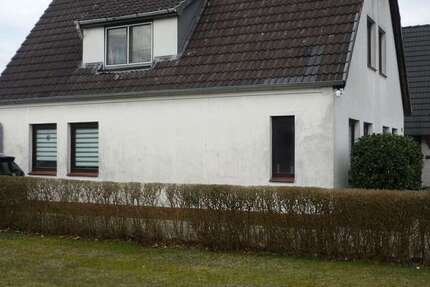 Haus Neumünster Brachenfeld - 6 Zimmer, 150 m&sup2;, 370.000&euro; | Angebot:25804636