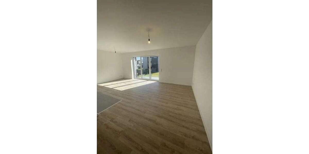 Etagenwohnung Neumünster Brachenfeld/Ruthenberg - 2 Zimmer, 71 m&sup2;, 850&euro; | Angebot:25766173