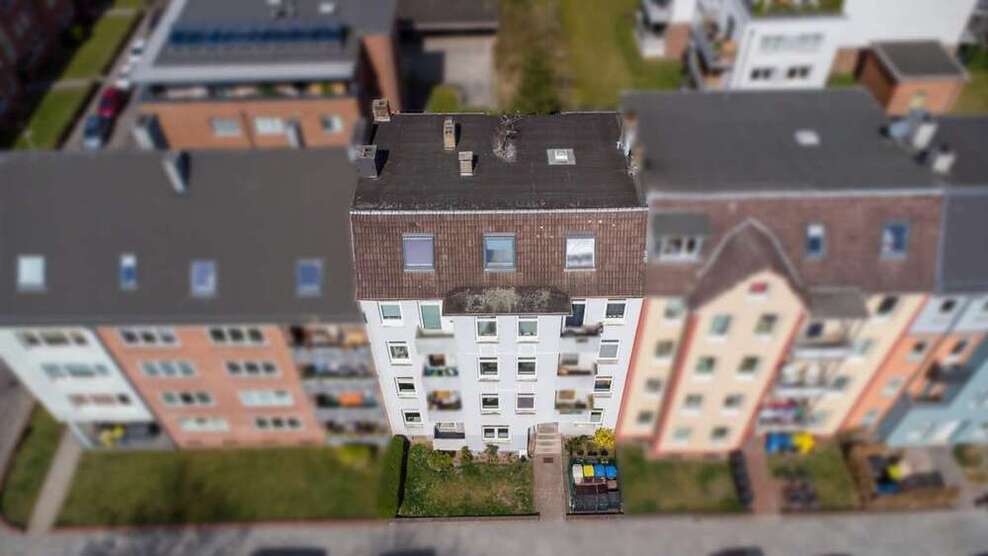 Wohnung zum Mieten in Kiel 1.050 € 83.89 m²
