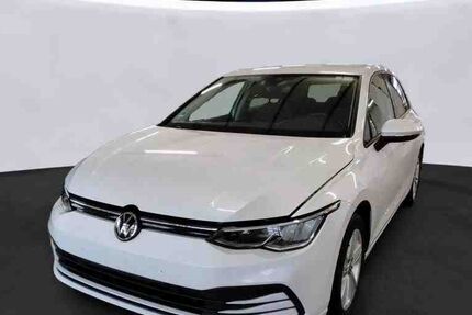 VW Golf 32.500 km 21.480 &euro; Neumünster 24537