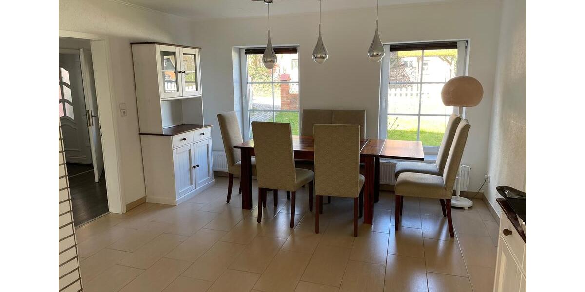 Erdgeschoßwohnung Lütjenburg - 2.5 Zimmer, 102 m&sup2;, 1.000&euro; | Angebot:26295044