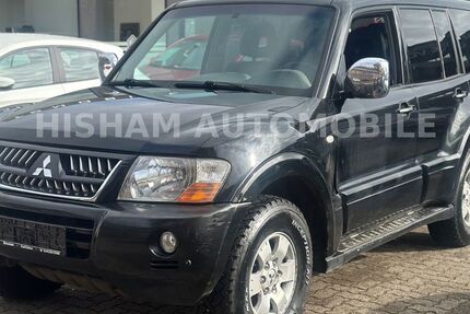 Mitsubishi Pajero 375.270 km 3.890 &euro; Neumünster 24536