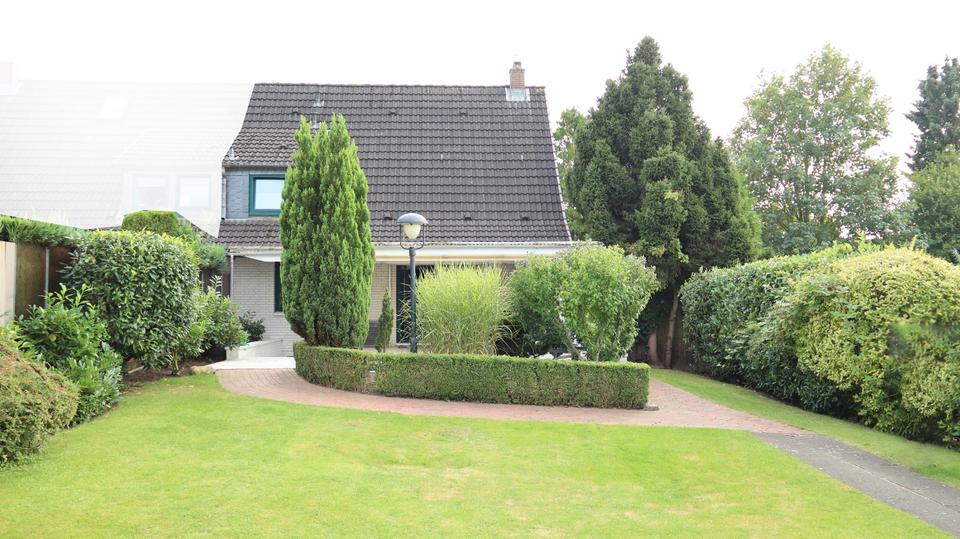 Doppelhaushälfte Flintbek - 7 Zimmer, 150 m&sup2;, 329.000&euro; | Angebot:20811306