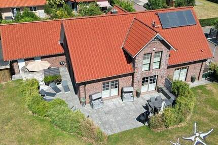 Haus Schönberg Schönberger Strand - 8 Zimmer, 240 m&sup2;, 1.390.000&euro; | Angebot:25391392