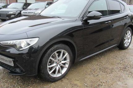 Alfa Romeo Stelvio 98.800 km 18.950 &euro; Gettorf 24214