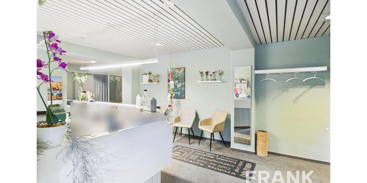 Praxisfläche Tattoostudio Kosmetik in Kiel-Gaarden, 1. OG, Aufzug vorhanden zimmer