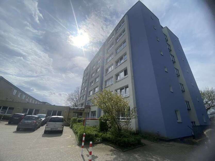 Wohnung zum Mieten in Kiel 260 € 27.17 m²