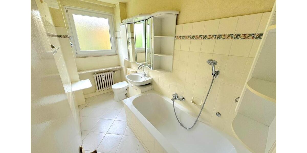 Etagenwohnung Kiel Friedrichsort - 3 Zimmer, 72 m&sup2;, 215.000&euro; | Angebot:27283758