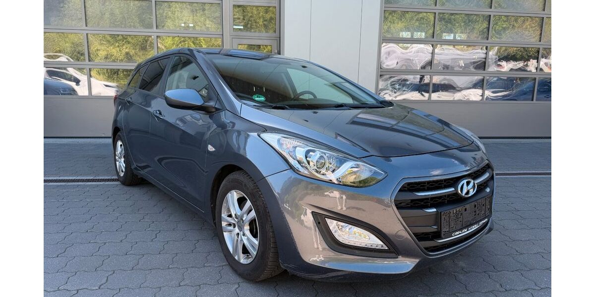 Hyundai i30 156.700 km 7.890 &euro; Kiel 24109