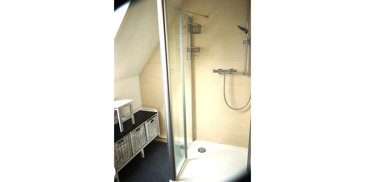 Mehrfamilienhaus, Wohnhaus Büdelsdorf - 9 Zimmer, 241 m&sup2;, 509.000&euro; | Angebot:27232122