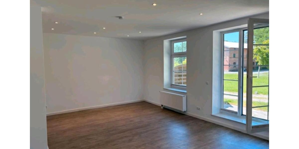 Etagenwohnung Lütjenburg - 4 Zimmer, 120 m&sup2;, 1.400&euro; | Angebot:26147907