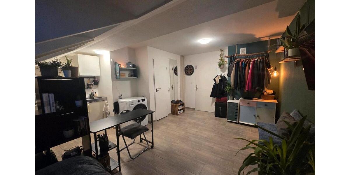 Dachgeschoßwohnung Kiel - 1 Zimmer, 19 m&sup2;, 545&euro; | Angebot:25251135