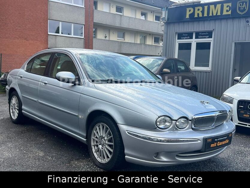 Jaguar X-Type 189.000 km 990 € Kiel 24113