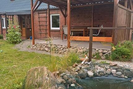 Frei Zimmer 8 zimmer