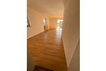 Etagenwohnung Neumünster - 2 Zimmer, 65 m&sup2;, 850&euro; | Angebot:26407993