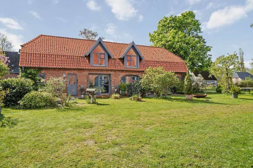 Haus zum Kaufen in Postfeld 460.000 € 90.02 m²
