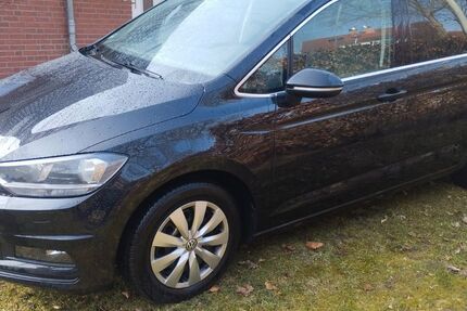 VW Touran 124.000 km 14.900 &euro; Altenholz 24161