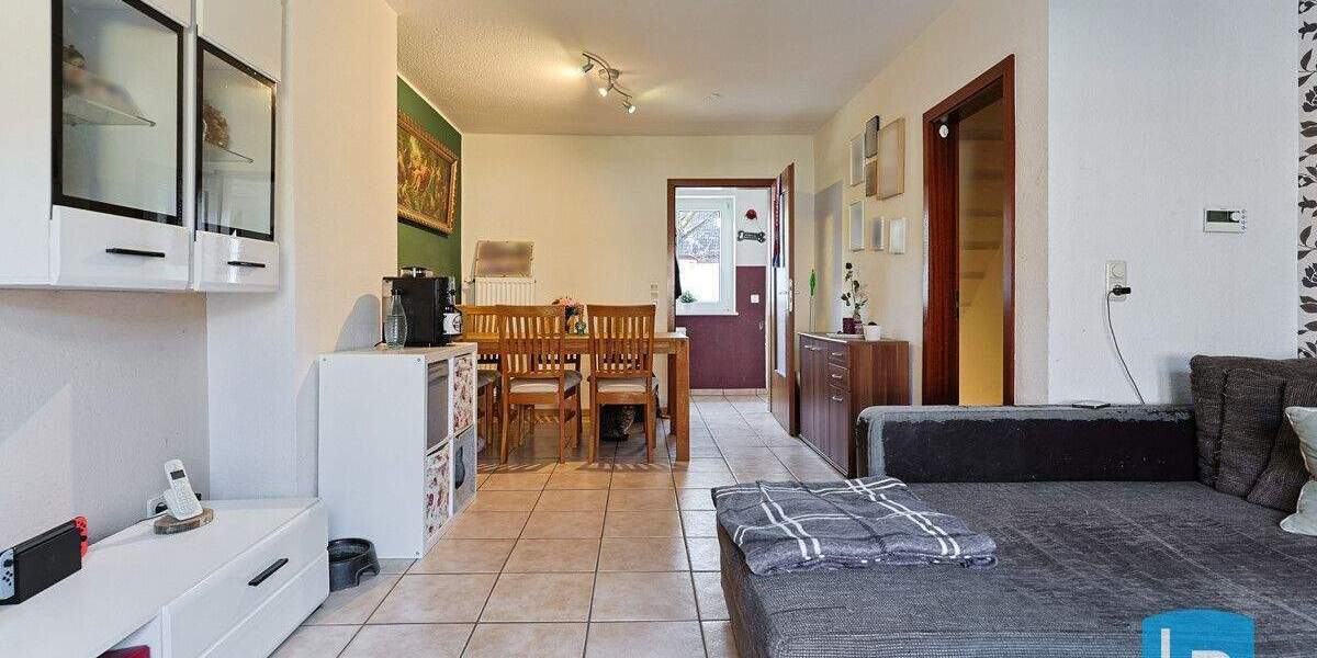 Reihenmittelhaus Kiel Elmschenhagen-Nord - 4 Zimmer, 84 m&sup2;, 219.000&euro; | Angebot:25780056